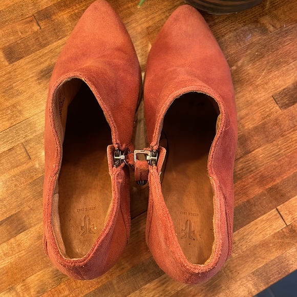 Frye Boots - Picture 6 of 8